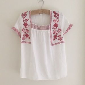 Old Navy embroidered blouse S